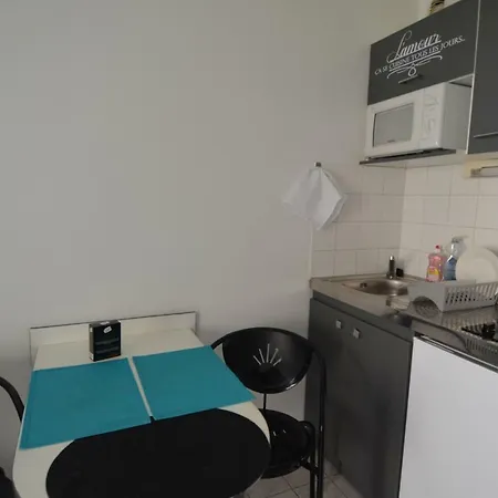 Studio Pour 2 Personnes Quartier Riquier A Apartment *