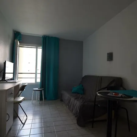 Studio Pour 2 Personnes Quartier Riquier A Apartment *